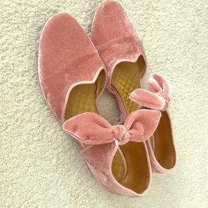 F Troupe pink velvet bow tie flats